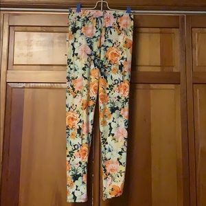 Floral leggings